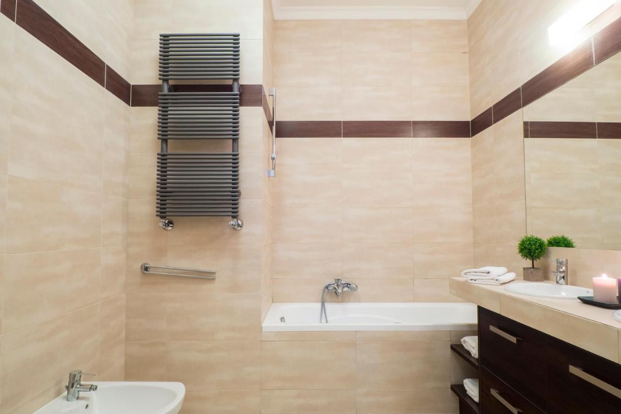 Majestic Residence -150M2 With Iconic Market Square View As Home Apartamenty R506 브로츠와프 외부 사진